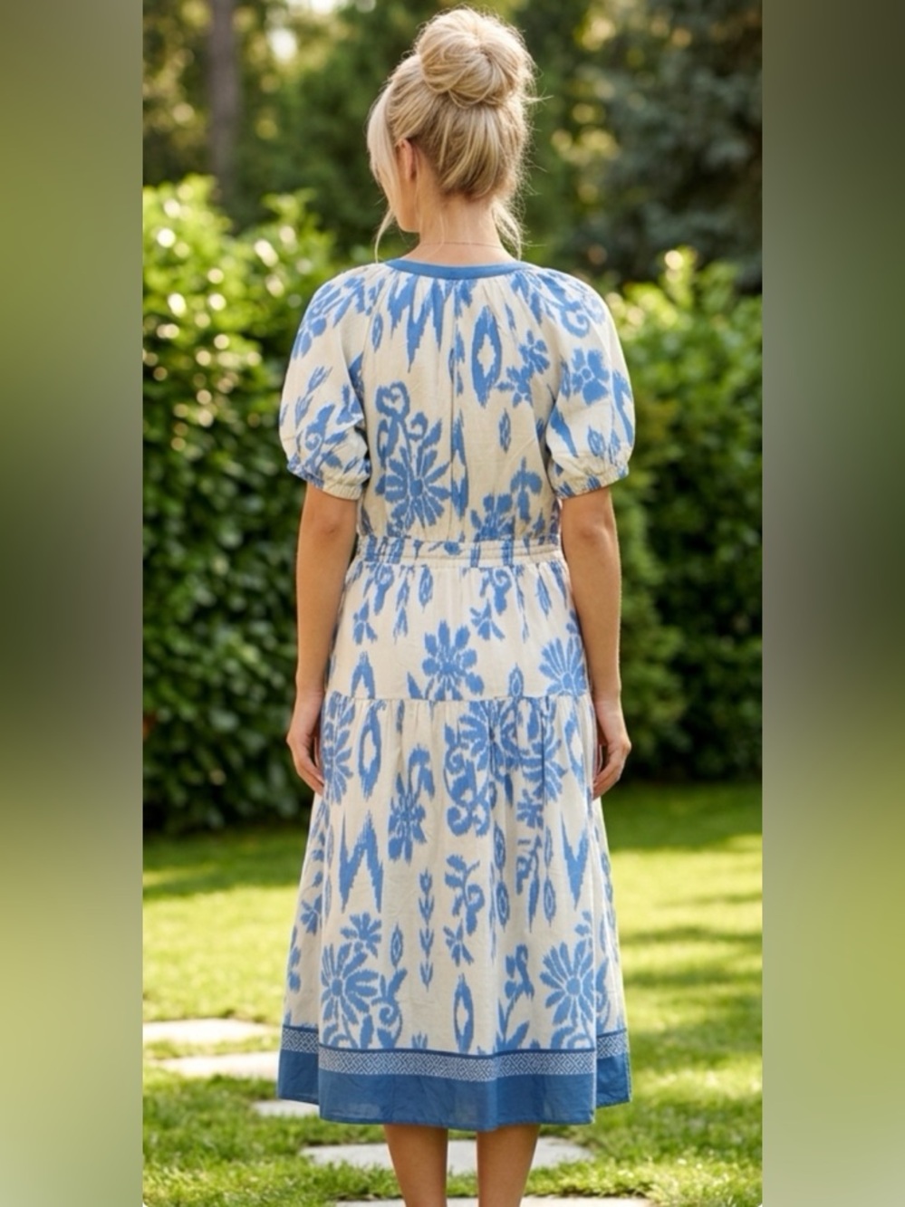 Pinch Cream Midi Dress with Blue Floral Print women’s size large net - Picture 2 of 4